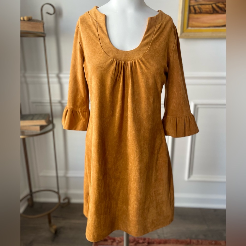 70’s Retro Vibe Gold Ruffle-Sleeve Dress